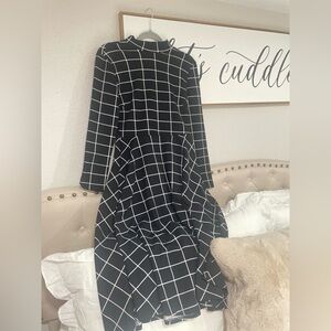 Elegant Black and White Grid Dress
